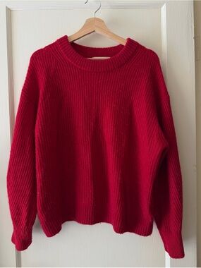 Everlane The Cocoon Crew in Alpaca, Berry Red, Size L